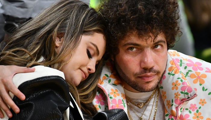 Selena Gomez, Benny Blanco snuggle up after chugging beers