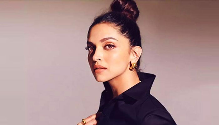 Pregnant Deepika Padukone hits a remarkable milestone  