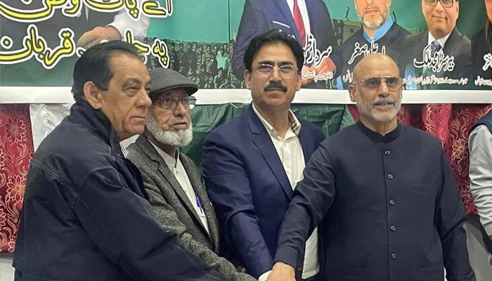 نواز شریف کی قیادت میں مسلم لیگ (ن) پاکستان کو مضبوط اور مستحکم جمہوری ملک بنائے گی، رہنما مسلم لیگ ن
