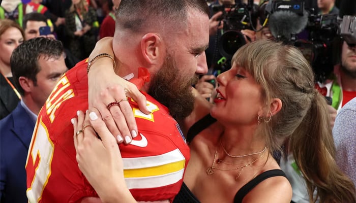 Taylor Swift romance earns Travis Kelce his first Kids’ Choice nomination