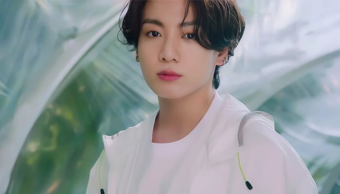 BTS' Jungkook's 'Never Let Go' smashes iTunes Charts worldwide