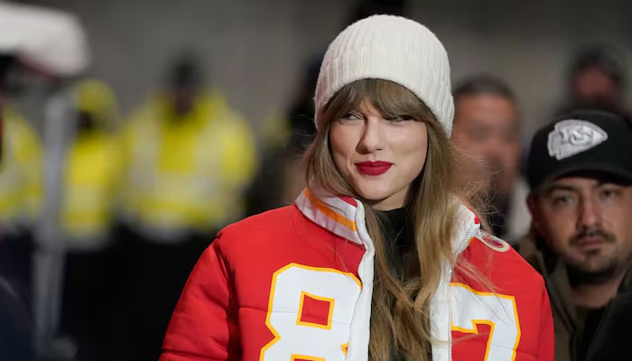 Taylor Swift bids farewell to Edinburgh: 'You truly blew me away' 