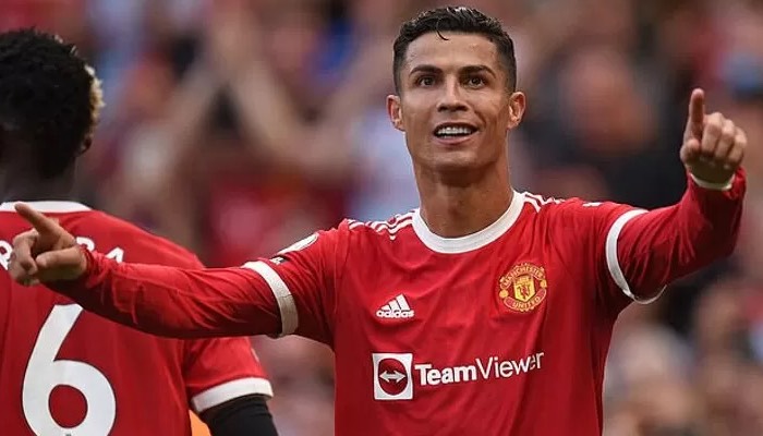 Cristiano Ronaldo spends heartfelt moment with 'special' fan