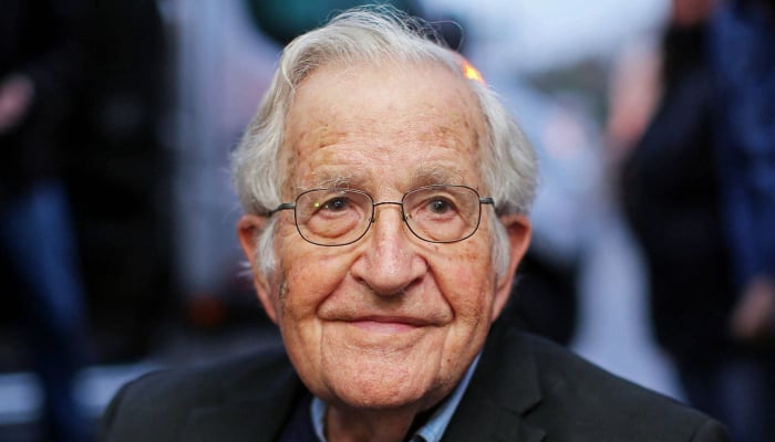 Noam Chomsky hospitalizes after stroke in Brazil