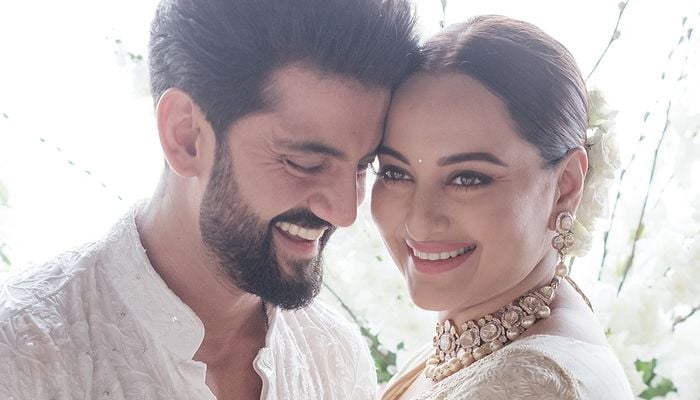 Sonakshi Sinha punches jaw-dropping saree look at wedding with Zaheer Iqbal