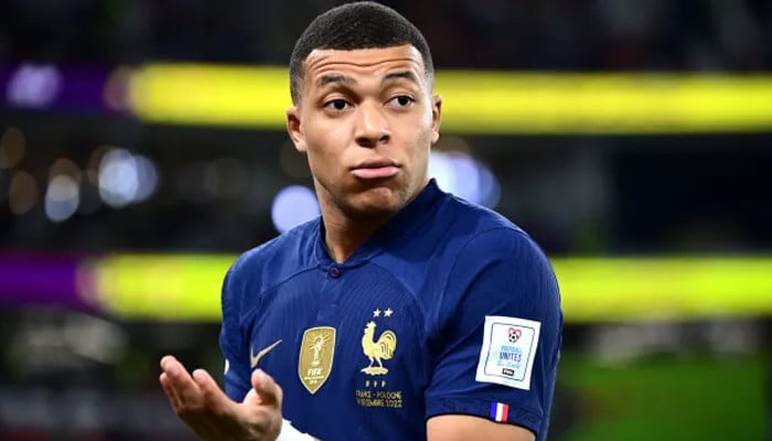 Will France’s Mbappe be fit to play against Poland?