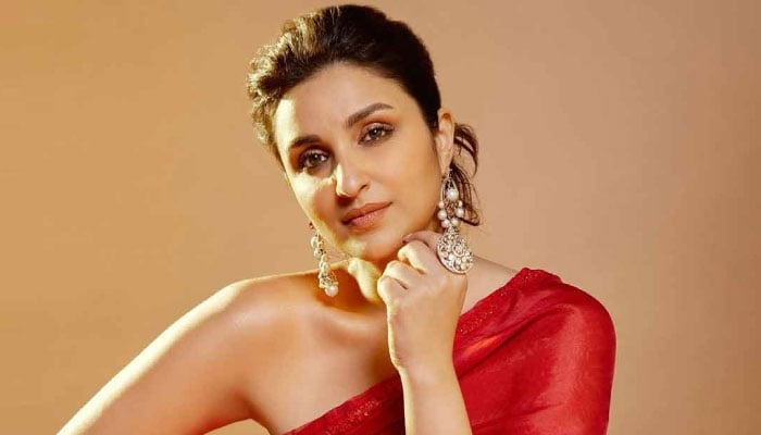 Parineeti Chopra plans to take career ahead after success of 'Chamkila' : Here's how 
