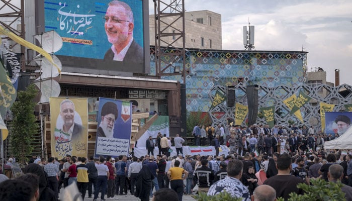 ایران میں صدارتی انتخاب آج، 4 امیدوار مدمقابل