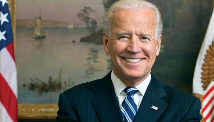 Joe Biden can be replaced by Kamala Harris
