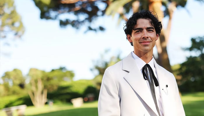 Joe Jonas announces solo comeback with new single ‘Work It Out’