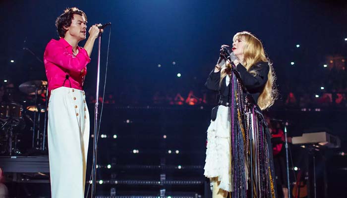 Harry Styles, Stevie Nicks surprise fans with Landslide duet