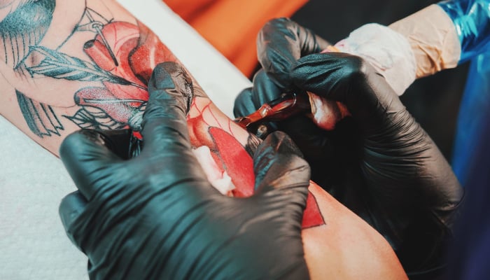Tattoo ink contains millions of dangerous bacteria