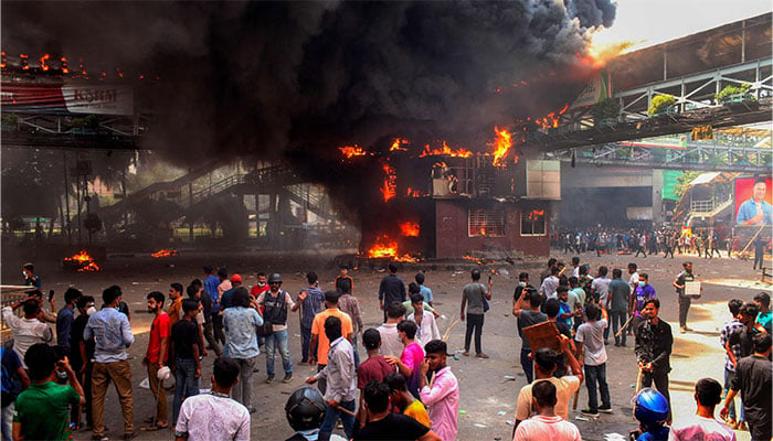 بنگلادیش: رہنماؤں کو رہا نہ کرنے پر طلبہ کا دوبارہ احتجاج شروع کرنے کا اعلان