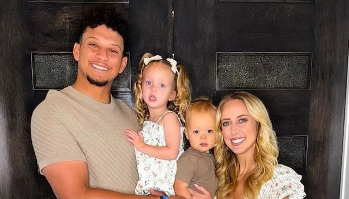 Pregnant Brittany Mahomes takes her kids out for a fun-filled camp