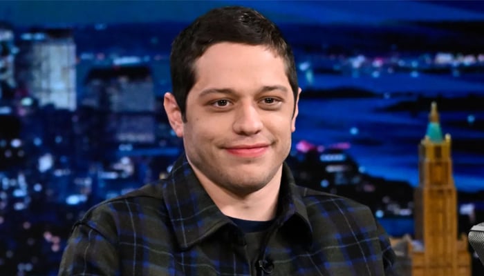 Pete Davidson stops by wellness facility again