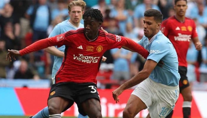 Manchester City defeats Manchester United in penalty shootout for Community Shield glory