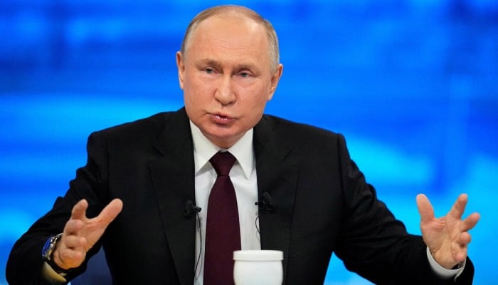 Vladimir Putin vows to expel Ukrainian troops amid cross-border incursion