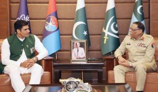 جنرل ساحر شمشاد مرزا سے اولمپک گولڈ میڈلسٹ ارشد ندیم کی ملاقات