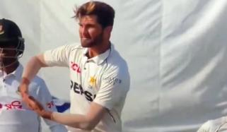 بیٹے کی پیدائش کے بعد شاہین آفریدی کی پہلی وکٹ کے جشن کی ویڈیو وائرل