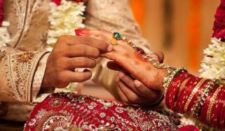 شادی کیلئے رشتے بتانے والوں میں گھر والے سب سے آگے