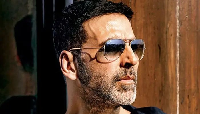 Akshay Kumar gives a birthday treat to his fans as he drops first look of Bhoot Bangla