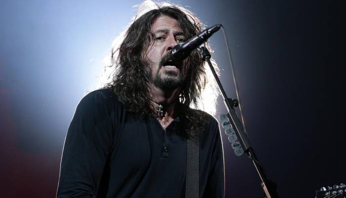 Dave Grohl vows to ‘regain’ wifes trust after having illegitimate baby