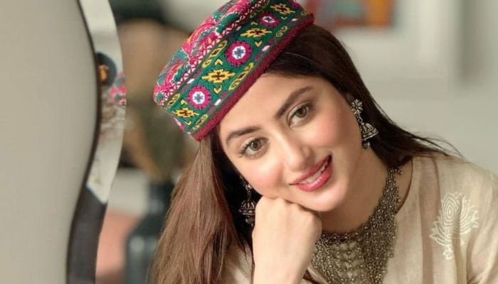 Sajal Aly sends internet in a meltdown as she flaunts her inner Kashmiri girl