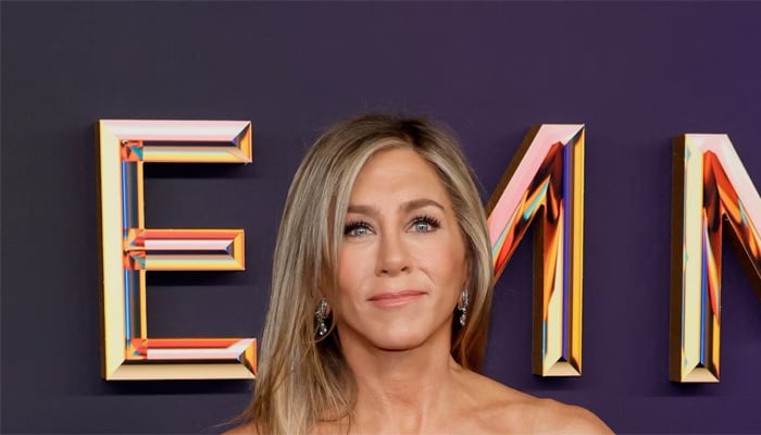 Jennifer Aniston glitters in sparkling strapless gown at 2024 Emmys: SEE