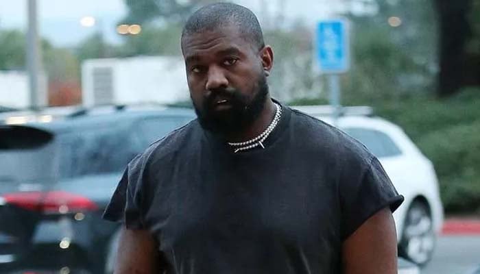 Kanye West makes shocking move against current lawsuit