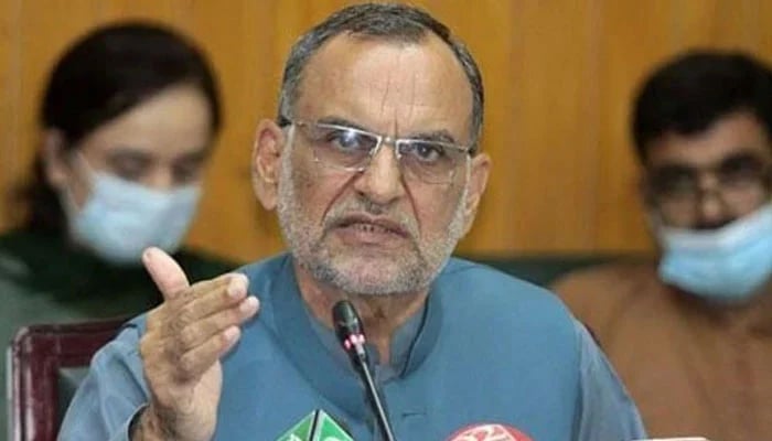 پاکستان تحریکِ انصاف کے رہنما اعظم سواتی—فائل فوٹو