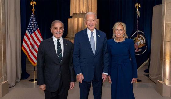 وزیراعظم شہباز شریف کی نیویارک میں امریکی صدر جو بائیڈن سے ملاقات