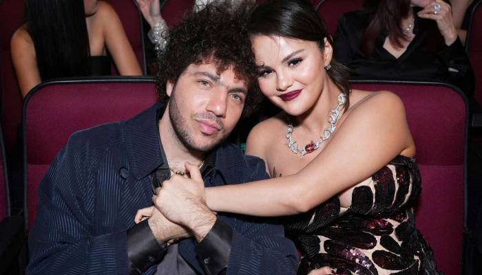 Selena Gomez wows Benny Blanco with “too hot to handle” moves