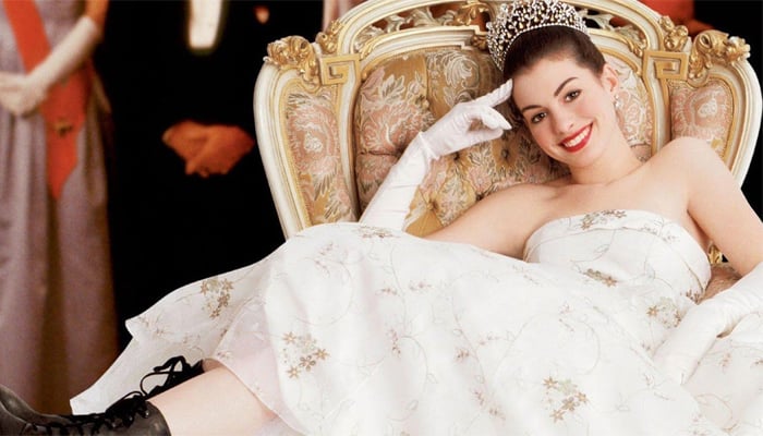 Anne Hathaway coming back for ‘Princess Diaries 3’ with director Adele Lim