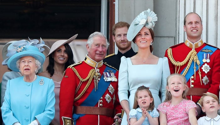 Royal Family fails to disclose official gifts for 4 years