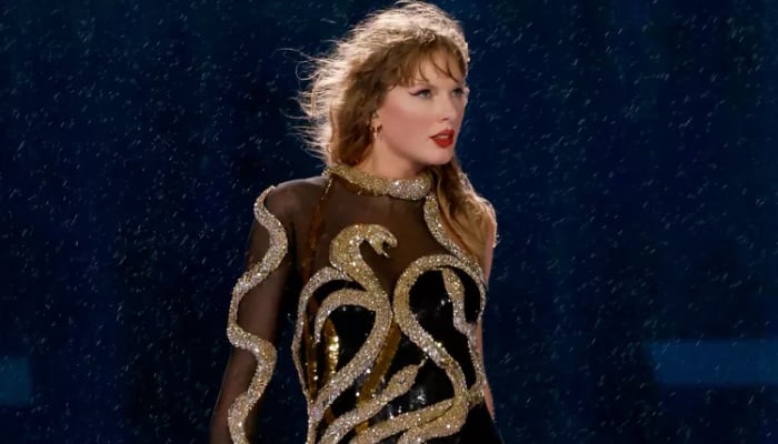 Taylor Swift hints at new ‘Reputation’ album with THIS move