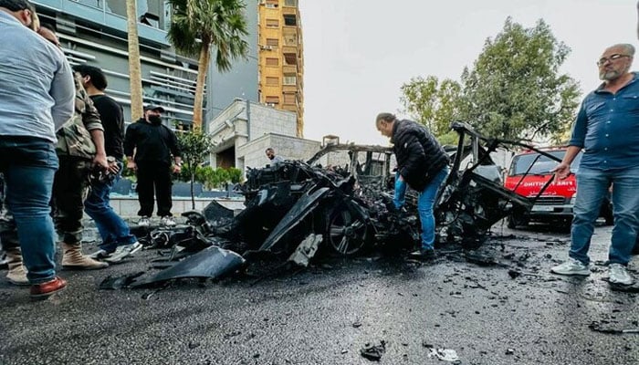 An explosion in a moving car in Damascus, one person was killed