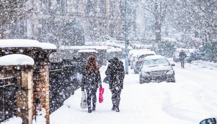 UK braces for bone-chilling temperatures, heavy snow THIS November