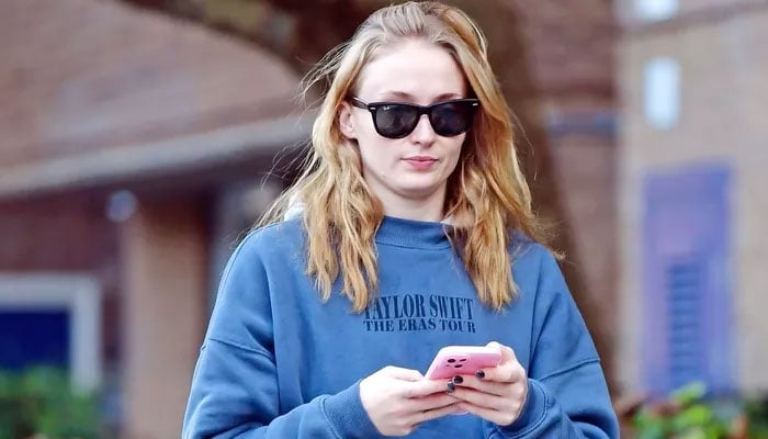 Sophie Turner pays sweet tribute to Taylor Swift with THIS move