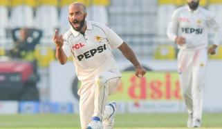 ’کسی کو نہیں ڈرایا ہے، اللّٰہ نے لک ہی ایسی دی ہے‘