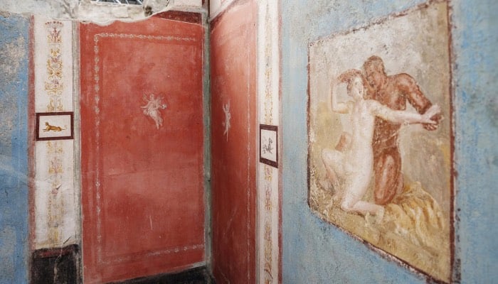 Tiny house unearthed in Pompeii unveils stunning secrets of Roman life