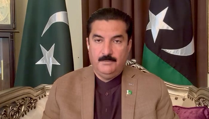 آئینی ترمیم کے بعد بشریٰ بی بی اور بانی پی ٹی آئی کی بہنوں کو رہا کیا گیا، گورنر خیبر پختونخوا