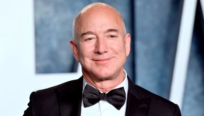 Jeff Bezos speaks out on endorsement row amid Washington Post subscription loss