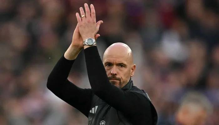 Erik ten Hag gets snubbed by three Manchester United legendary players