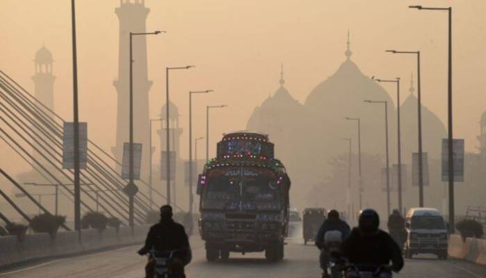 Lahore faces severe smog crisis as pollution hits historic levels