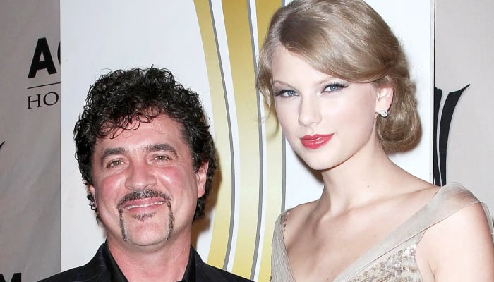 Taylor Swift fans criticize Scott Borchetta's tribute to the singer: 'Fraud'