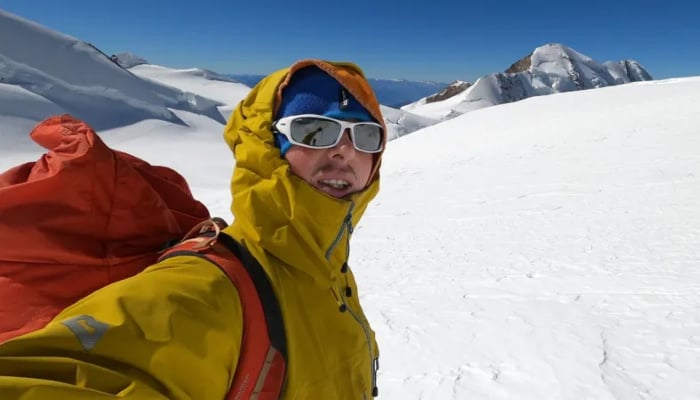 Ondrej Huserka fell into a crevasse after conquering Lantang Lirung Mountain in the Himalayas