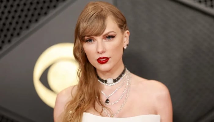 Taylor Swift fans furious over major Grammys snub