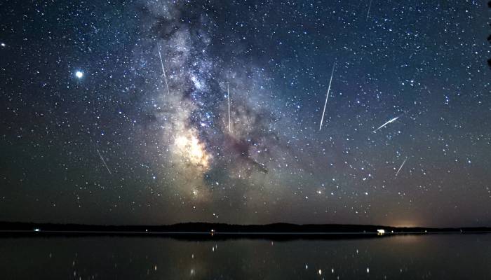 Stunning meteor shower to illuminate night sky THIS November