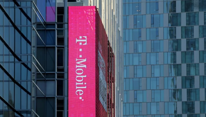 T-Mobile hit by major Chinese cyberattack on telecom networks