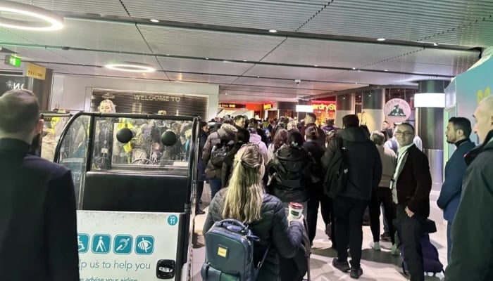 Bomb threat sparks evacuation at Gatwick Airport’s South Terminal